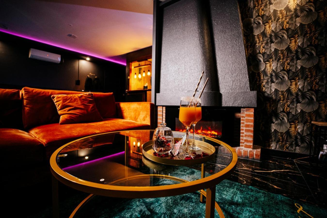 L Escale Jacuzzi Et Sauna Evreux Bagian luar foto