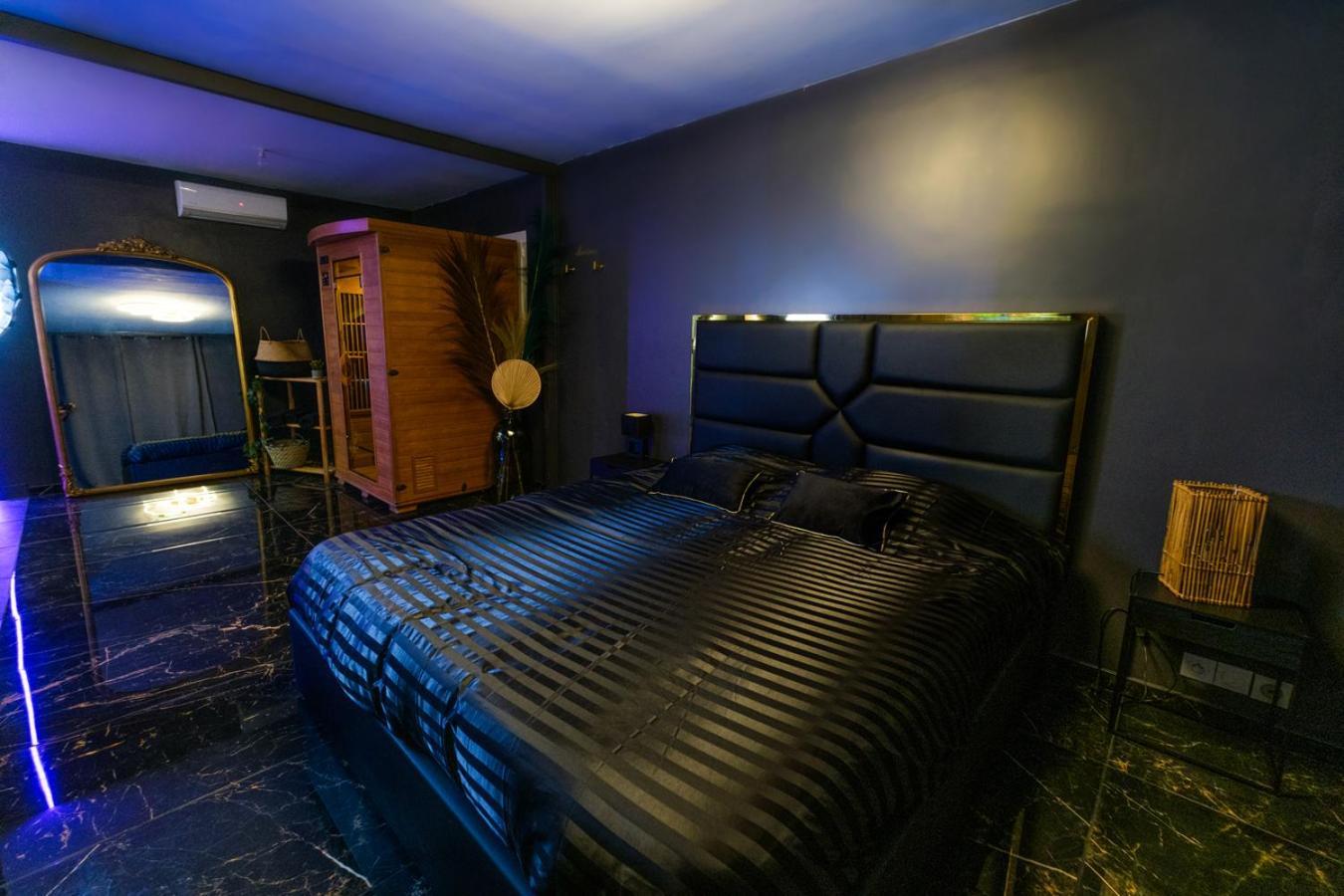 L Escale Jacuzzi Et Sauna Evreux Bagian luar foto